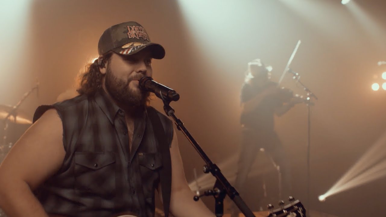 Dillon Carmichael - Tiny Little Fiddle (Live Performance)