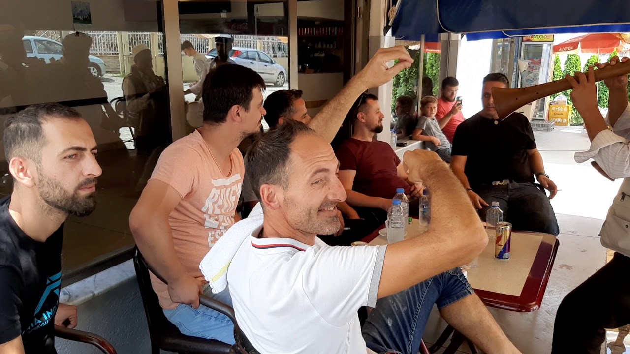 Nibet? Me curle në fshatin Uzurmisht!