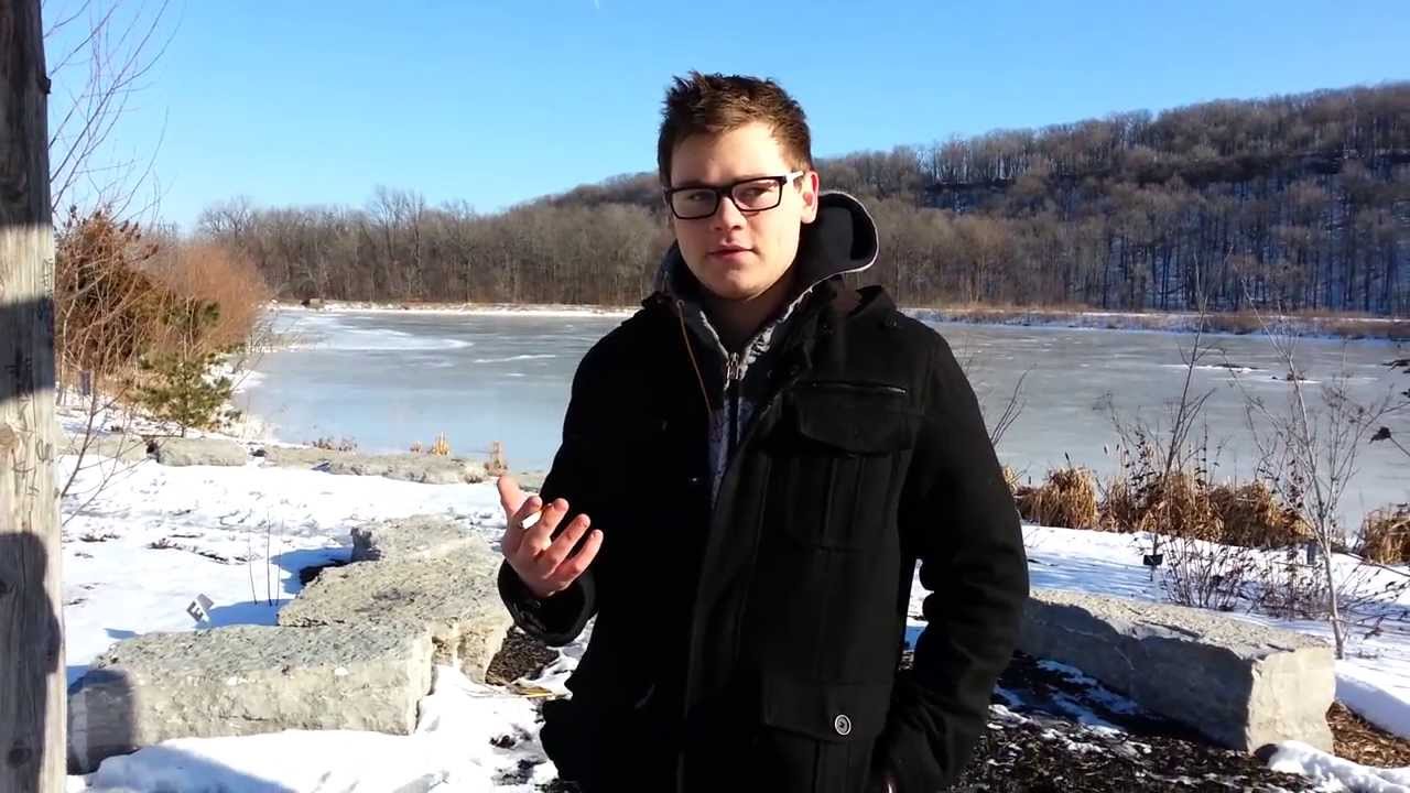 Marlboro Red Cigarette Review