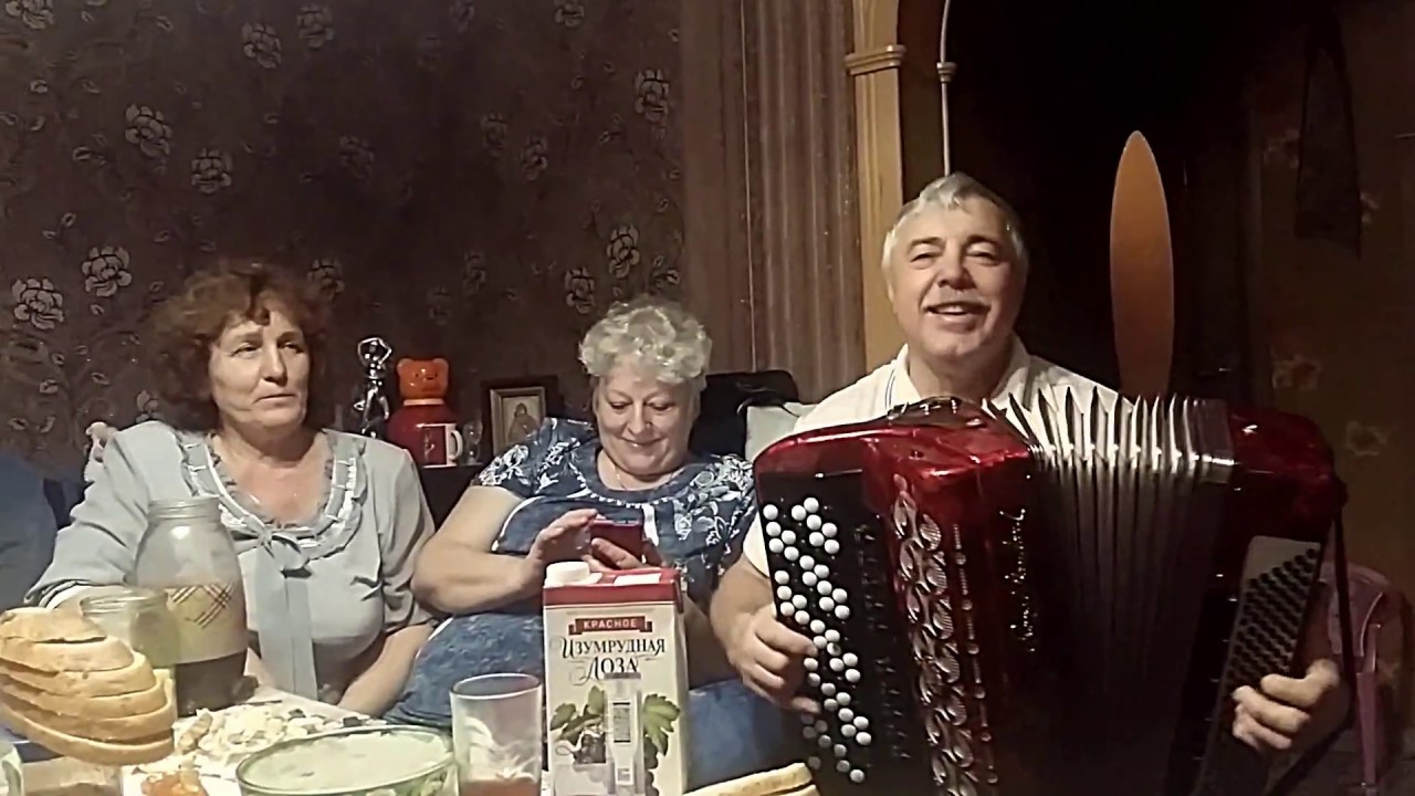 На тропинке...