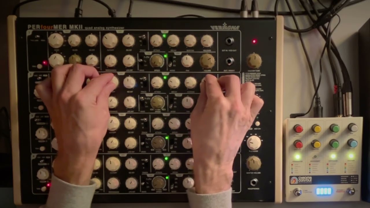 Vermona PERfourMER + Hologram Chroma Console