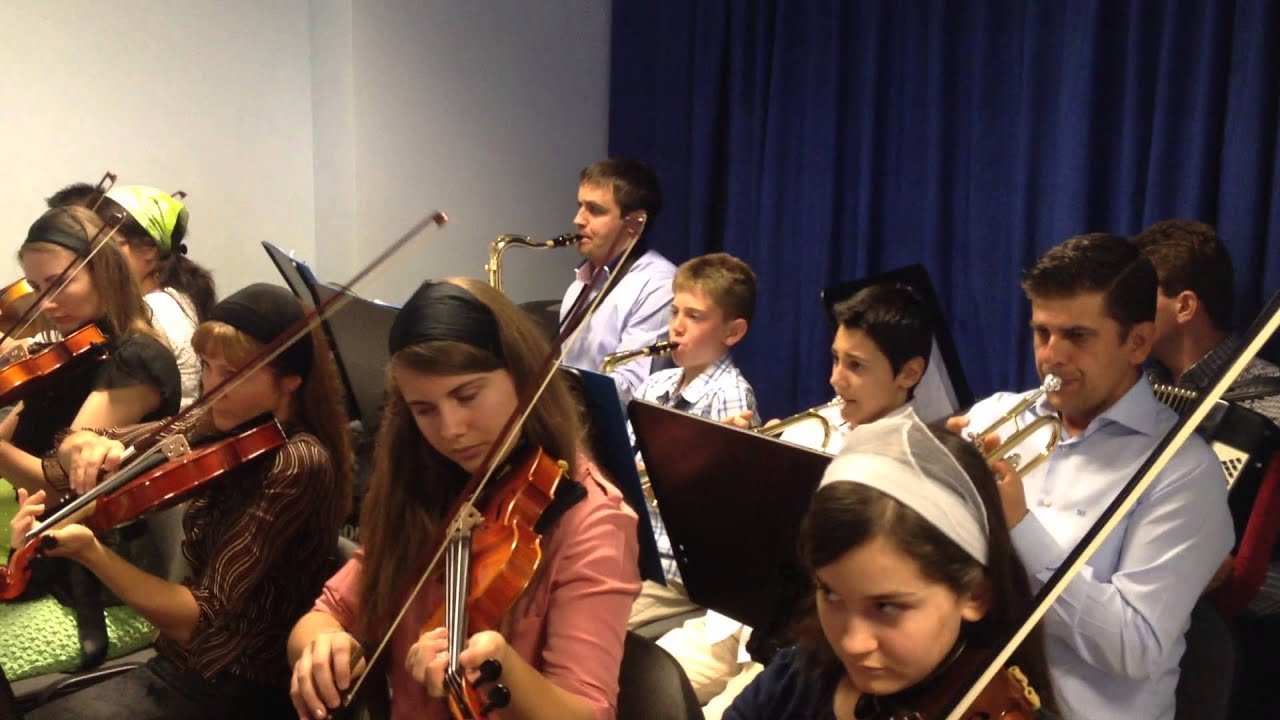 De dorul Tau Isus Iubit - Orchestra Biserica Harul Madrid