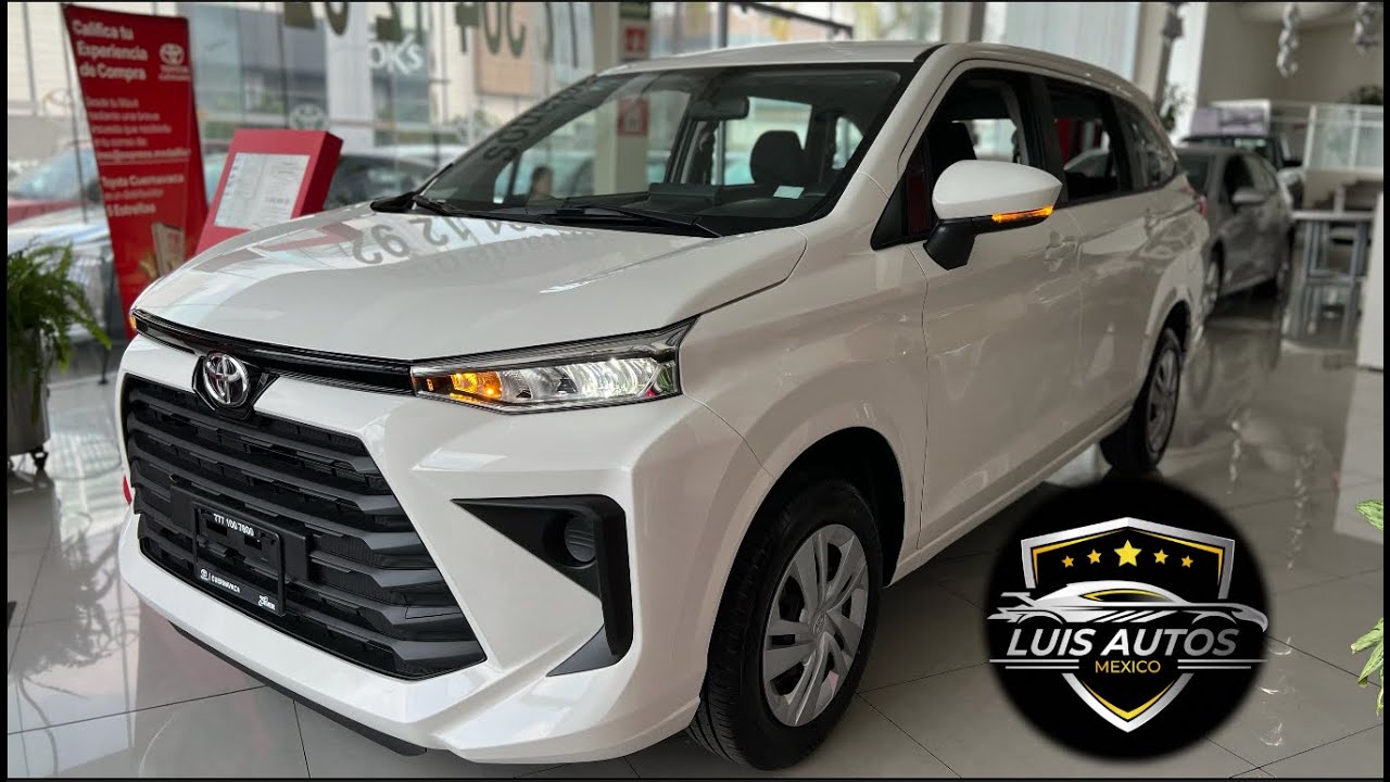 Toyota Avanza 2023 versión básica la mini sienna
