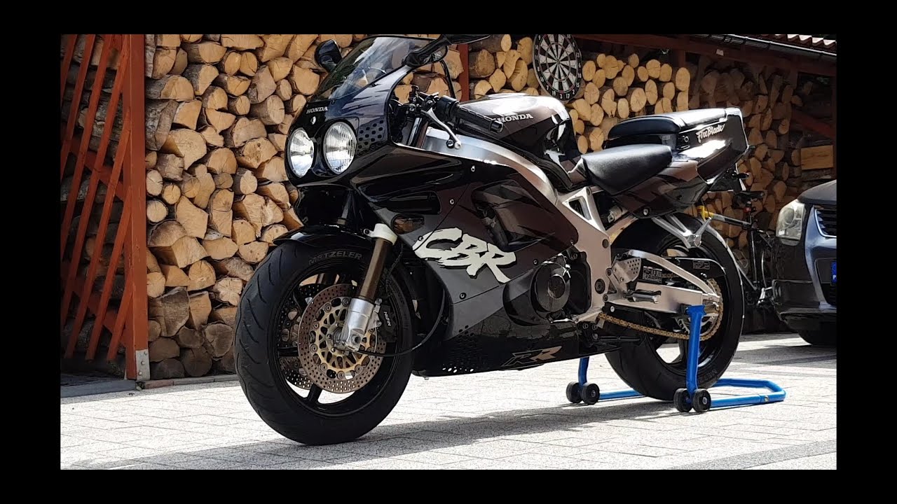 1992 Honda CBR 900RR FireBlade