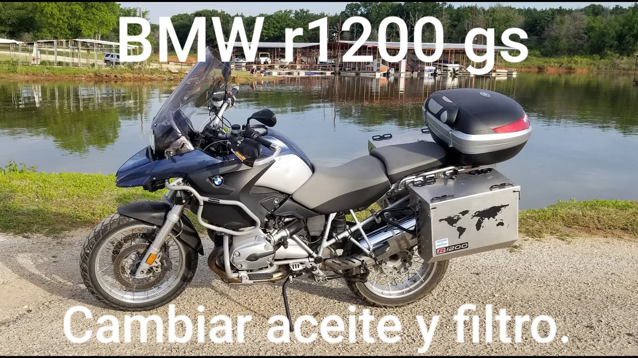 BMW R1200 GS, cambio de aceite y filtro. Oil and filter change.