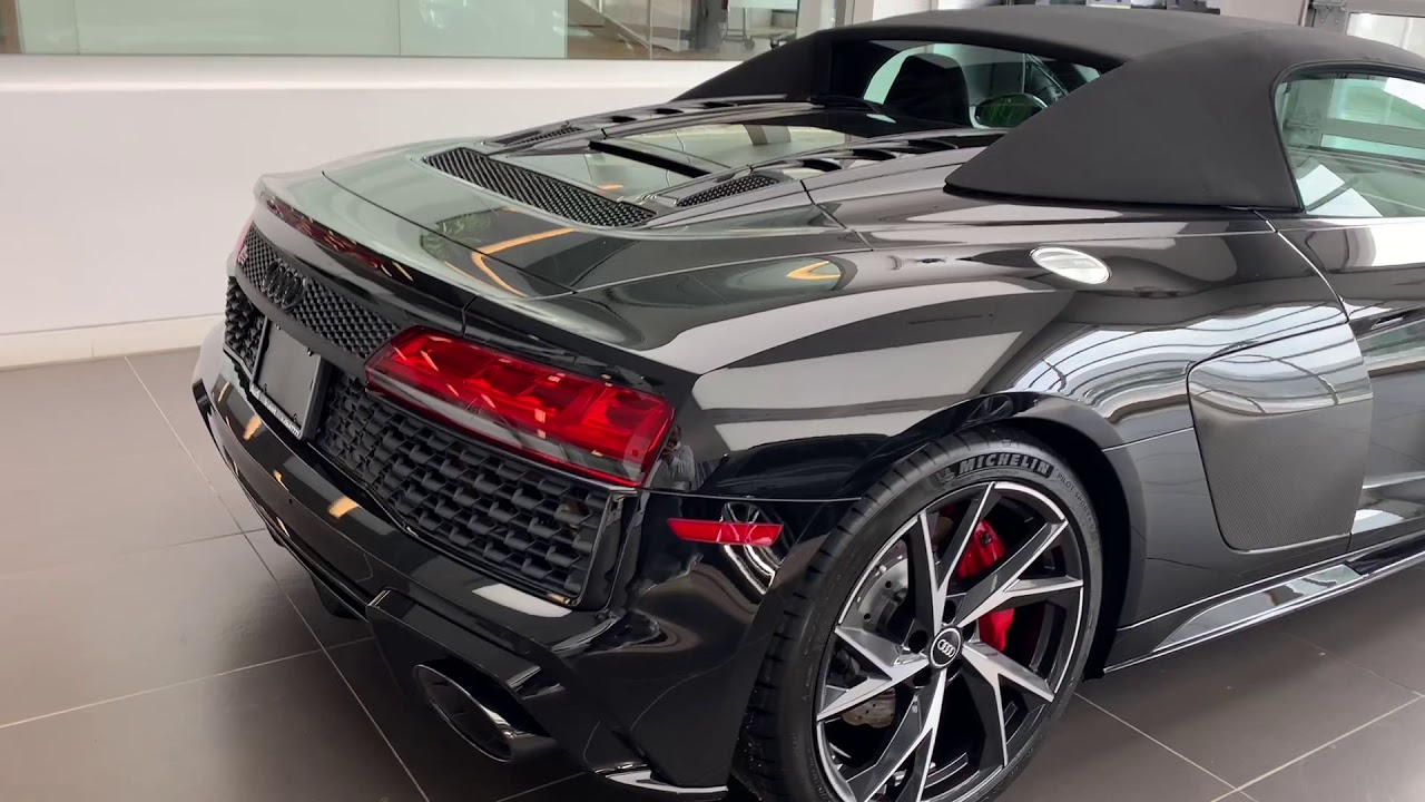 Audi 2021 R8 Spyder Quattro