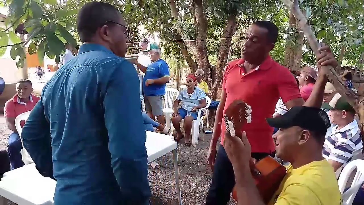 Os Foliões Jacinto e Darley. Tradição do Tocantins.