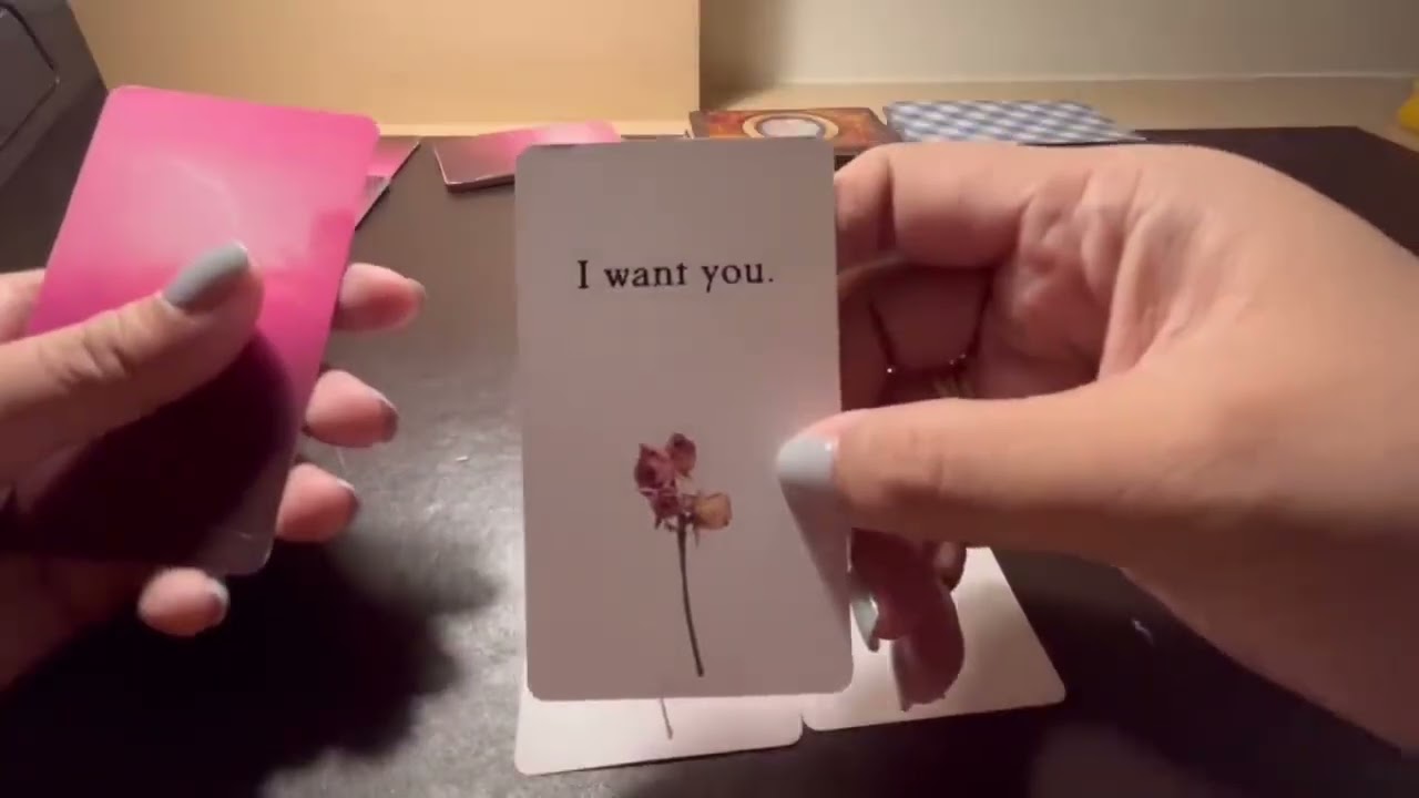 3-PICK A CARD READING - SINO ANG PERSON MO SA LIMANG ITO. MAPAPAGISIP KA TLGA AT MALALAMAN M CNO SYA