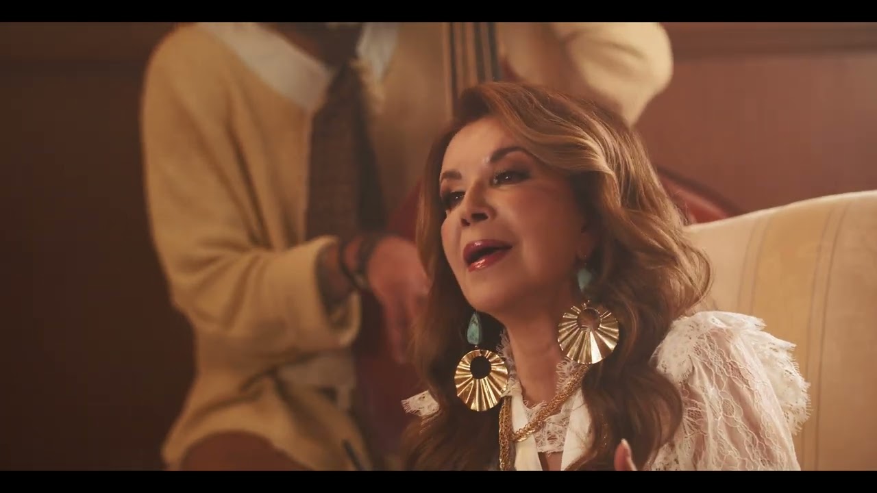 Guadalupe Pineda - Esperaré (Video Oficial)