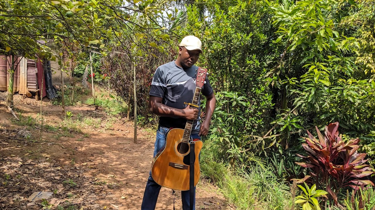 Igicamunsi cya noel by habarurema manasse covered by marcel