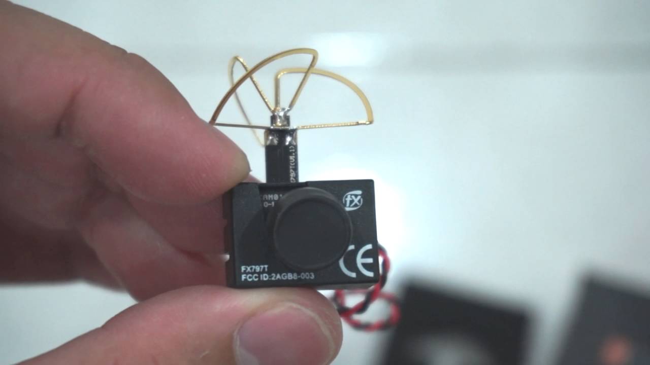 FX797T 5.8G 25mW With 600TVL Camera Unbox & Review [Banggood]
