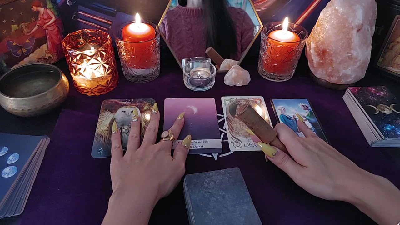 ✨ASMR✨ ¿TE PIENSA 💖CON LA MISMA INTENSIDAD QUE TÚ? ➕ canalización ~Tarot Interactivo🔮~