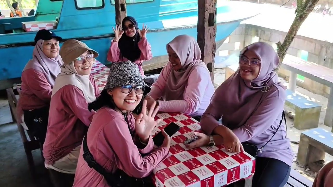Trip bersama Paseduluran Saklawase SMP 1 SLEMAN