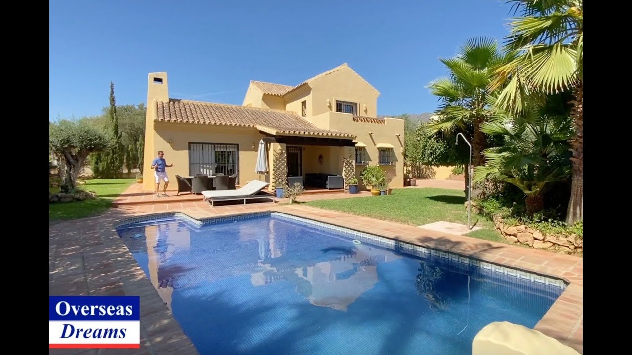 Beautiful Modern Luxury 3 bed Villa For Sale in Mijas Golf Costa Del Sol   TOP196349