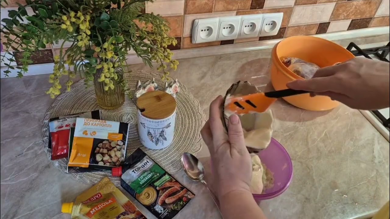 Наши поздравления с 8 марта⚘️ Новые секреты от Алёны🍗🧀