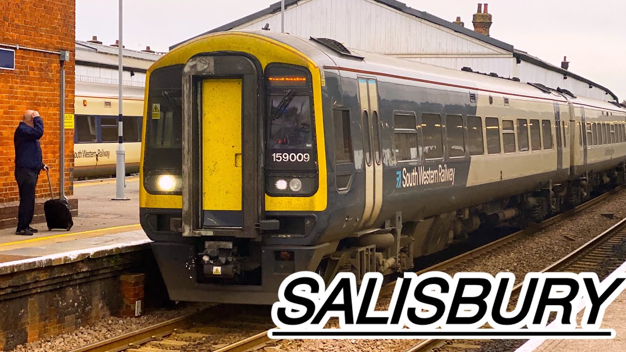 Trains at Salisbury - SWML (23/10/25)