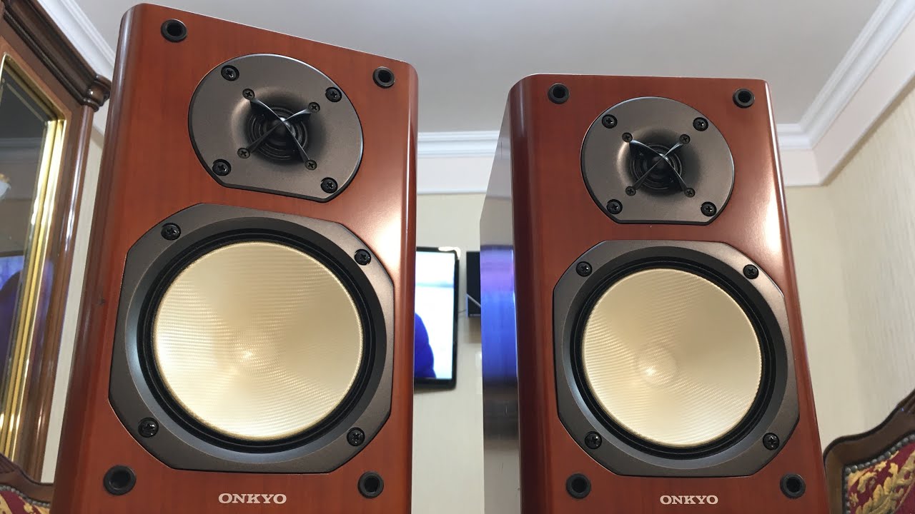 Onkyo D-N9X /  Pioneer VSX - 1123 - K          / Golden Earring - Radar Love.