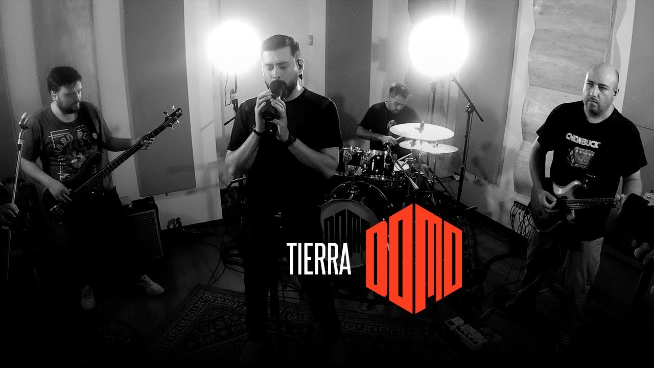 DOMO - Tierra 🔥 (en vivo en Estudios Gabelo)  🎤🎸🎵