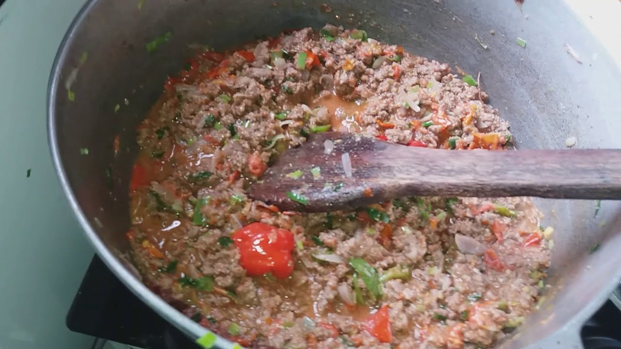 COMMENT PRÉPARER LA VIANDE HACHÉE RECETTE🔪 (SAUCE BOLOGNAISE )