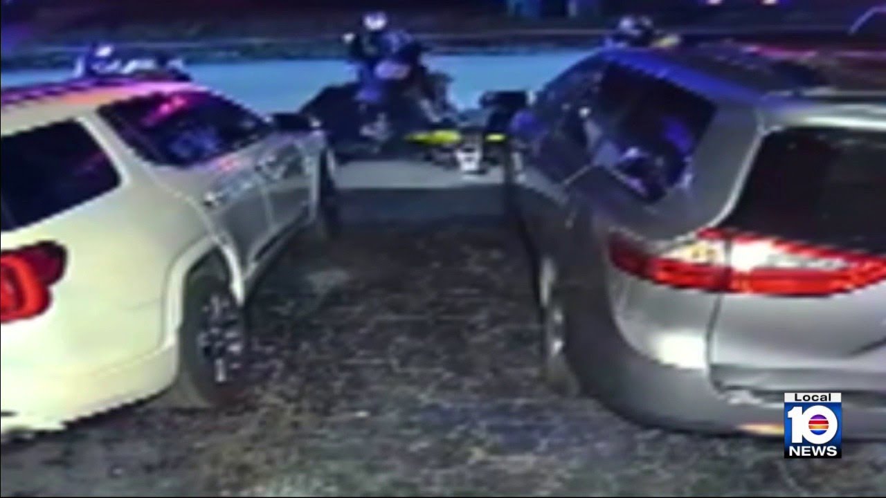 Teen dies following shooting at Tamarac home