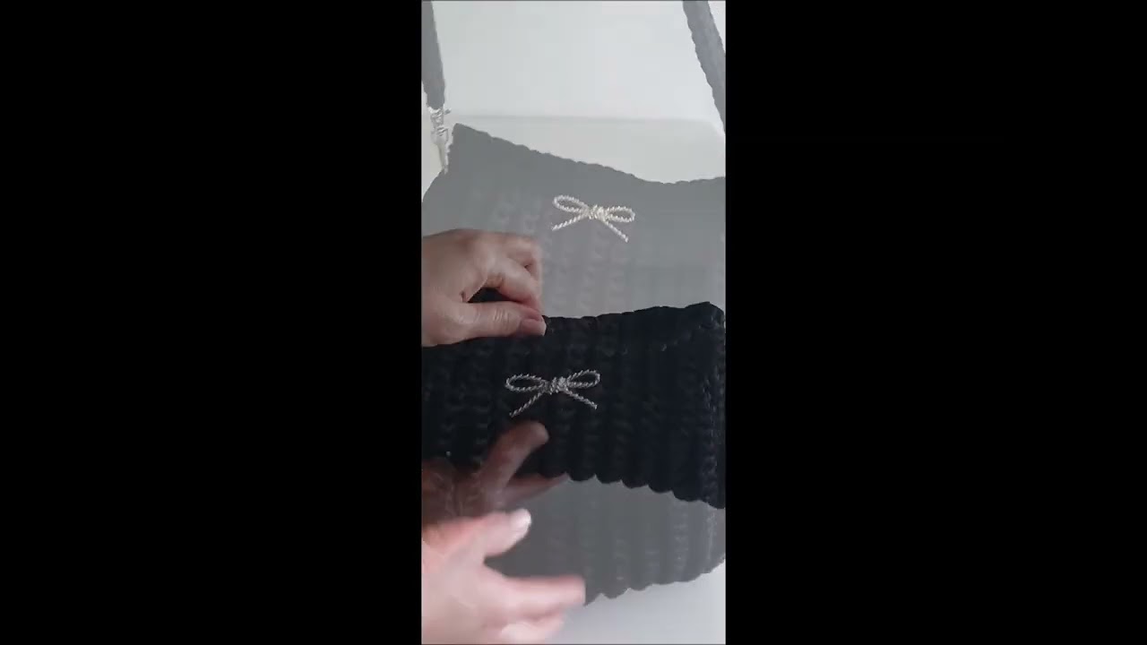 Entdecke die exklusive Damenhandtasche aus hochwertigem Textilgarn Fettuccia Satin!