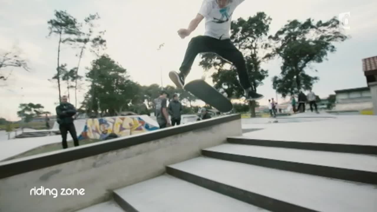 Skateboard : Le 360 Flip par Aur&eacute;lien Giraud (TUTO)