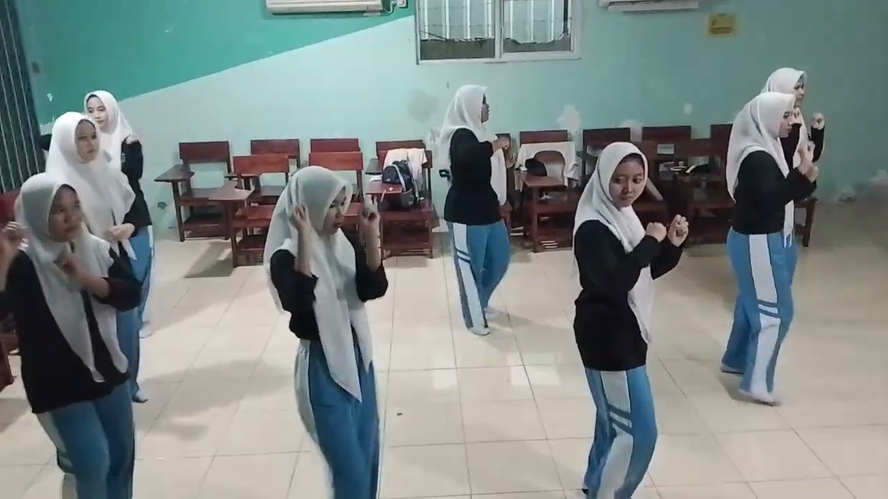 Senam Irama_Kelompok 1 