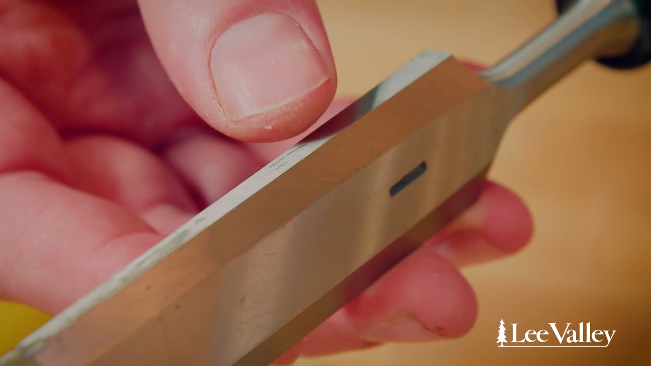 Chisel Basics / L'ABC des ciseaux à bois