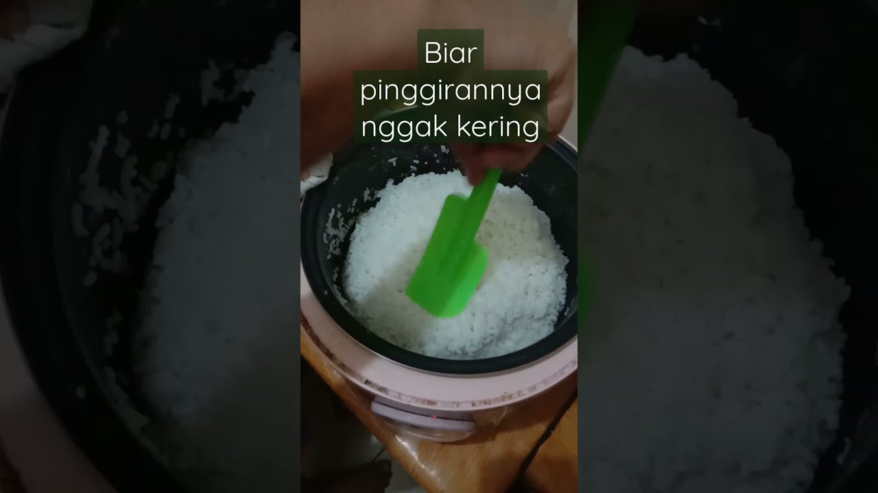 supaya nasi tidak kering dalam magic com #shorts#youtubeshorts