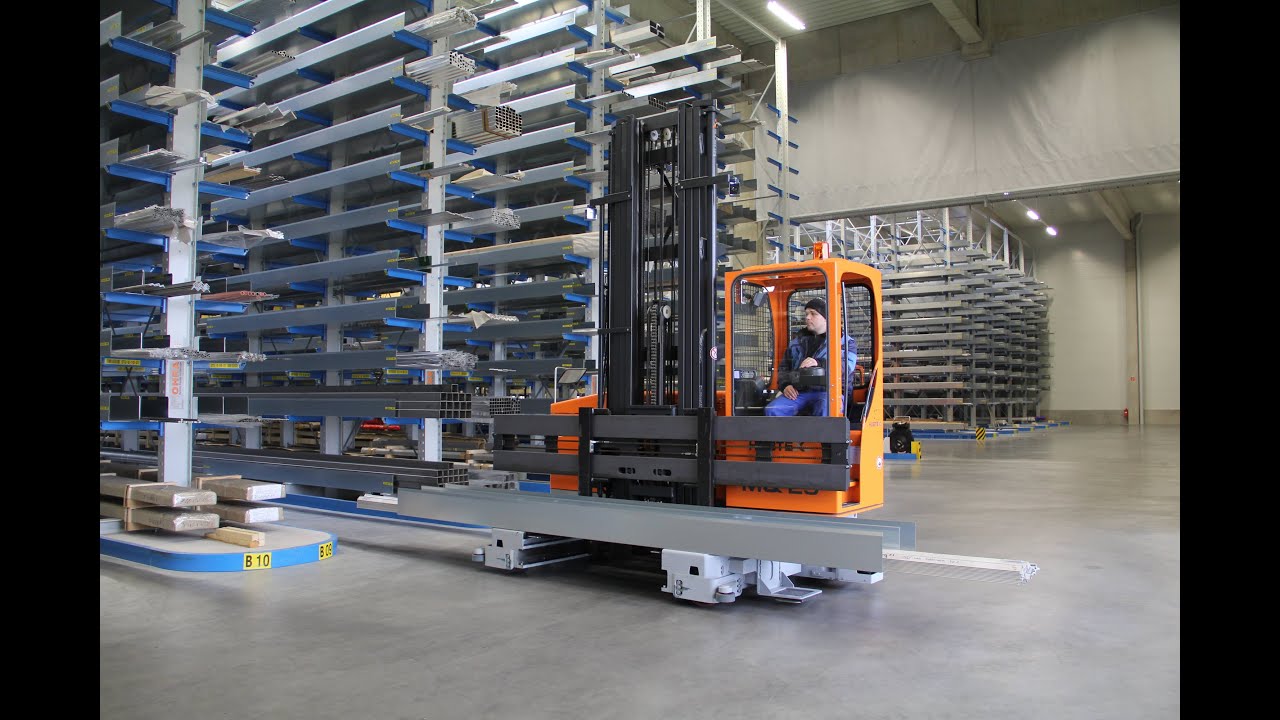 HUBTEX Electric Multidirectional Sideloader MQ 25 in the metal industry