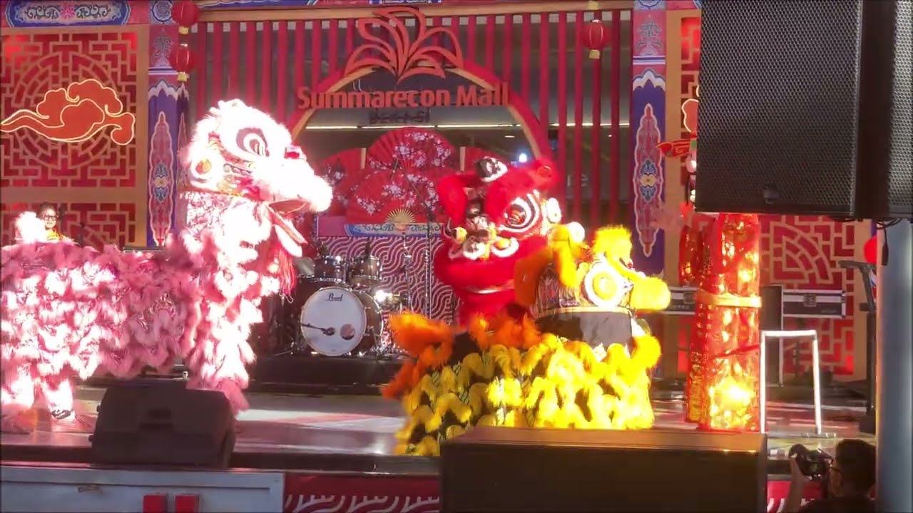 AMAZING Barongsai Lion Dance Imlek CNY 24 January 2026 Summarecon Mall Bekasi West Java Indonesia