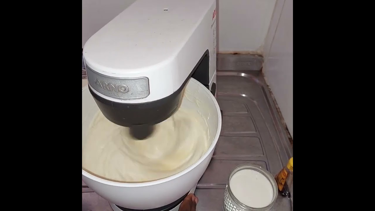 Massa amanteigada (massa com creme de leite )#MARAVILHOSA