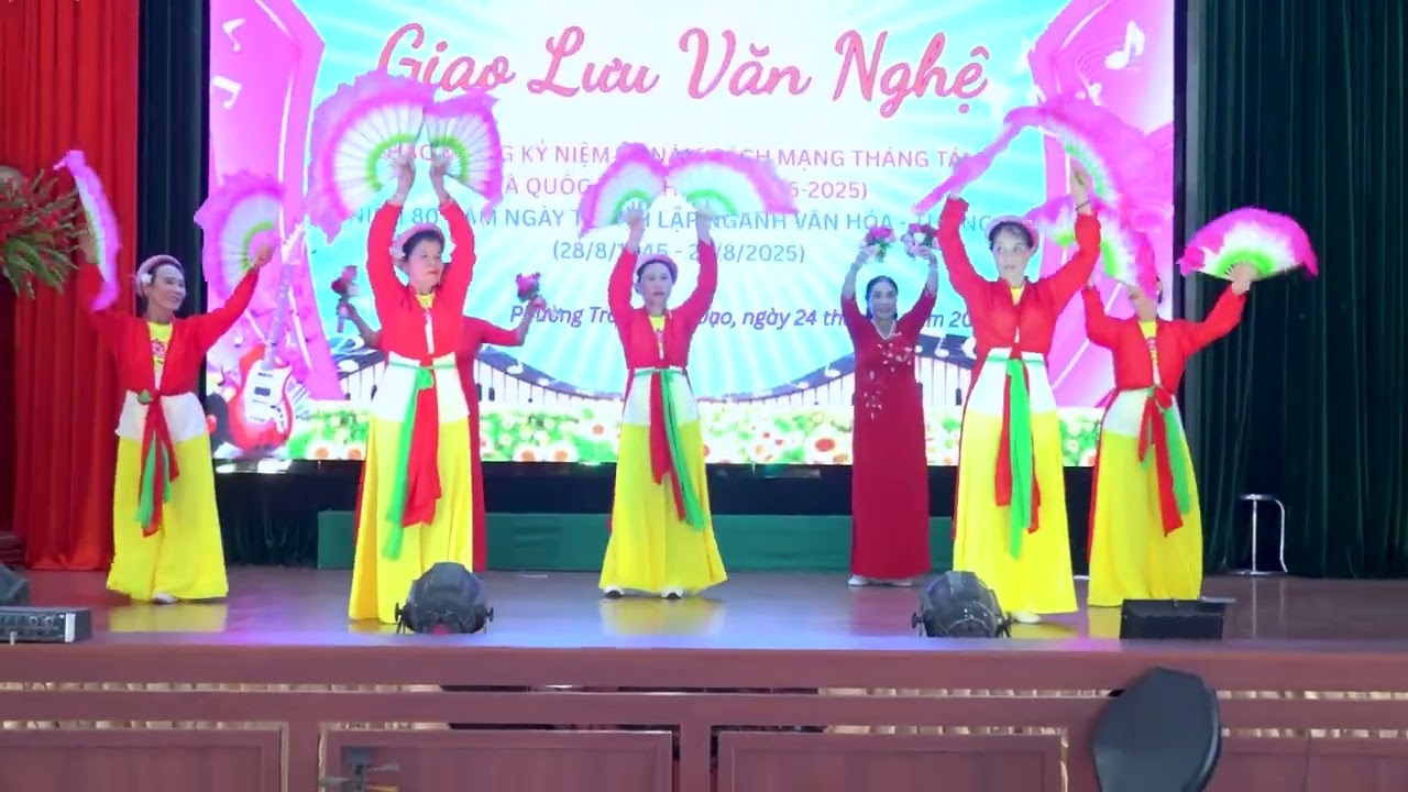 Đất Nước Tình Xuân - CLB Dưỡng sinh - Văn An