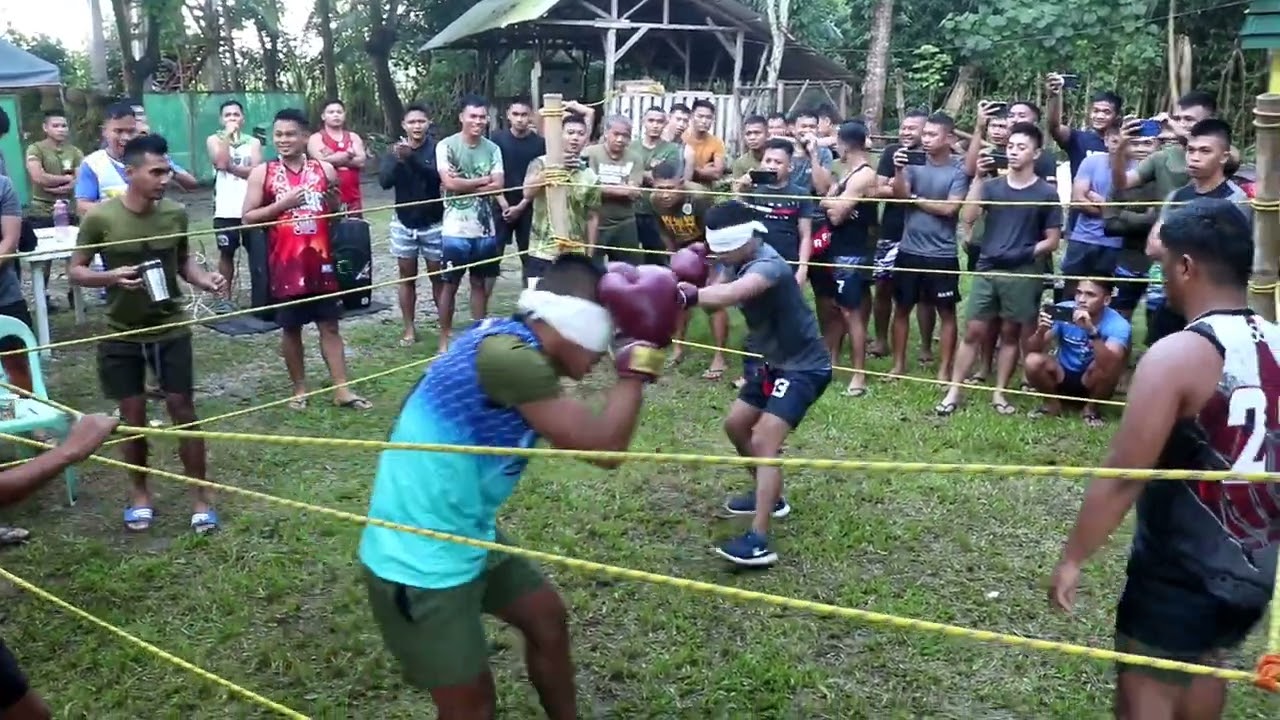 Blind Boxing pampalipas ng lungkot
