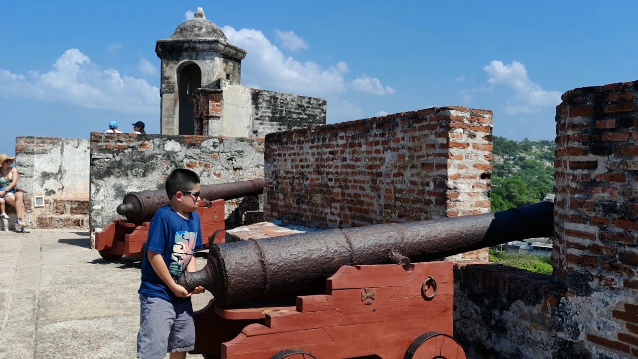 Visitando el Castillo de San Felipe de Barajas - Cartagena de Indias