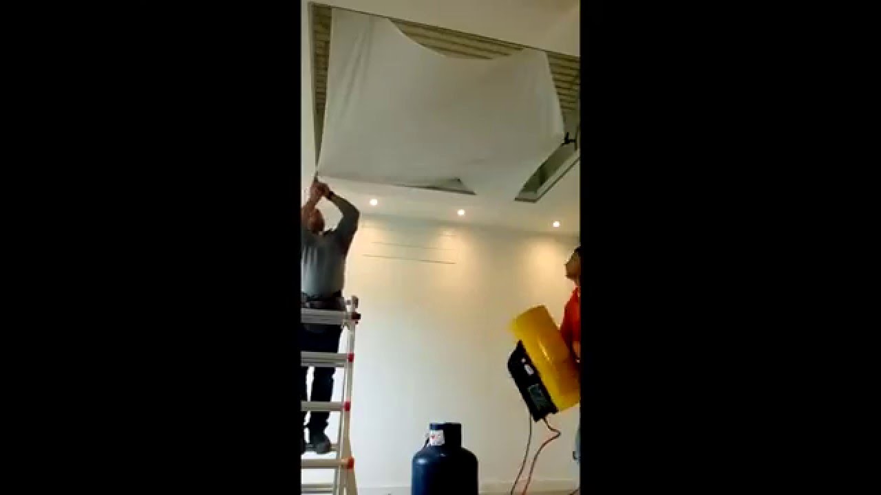 Installazione contro soffitto teso Barrisol Lumiere