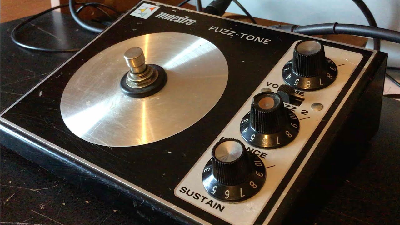Maestro FZ-1S Fuzztone Demo (early 70s Fuzz!)