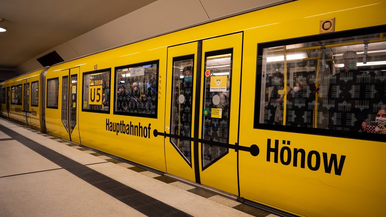 Eröffnung der neuen U5 - U-Bahn Berlin