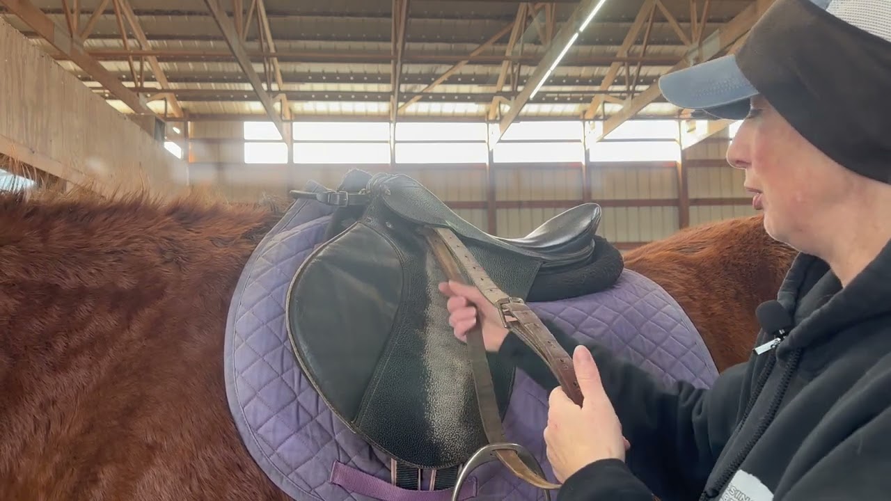 Quick Tip -  How to adjust stirrups on an english saddle