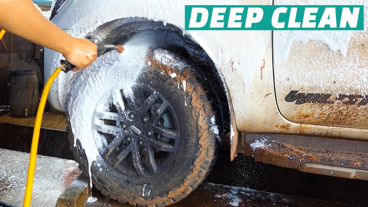 Dirtiest car wash ever ! Ford Ranger Washing