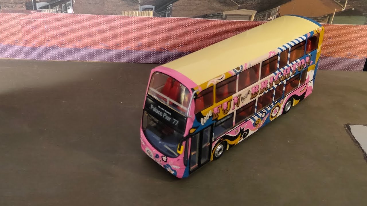 Model bus review; Corgi OOC Wright Gemini 2,  Brighton and Hove Volvo B9TL #bus #modelbus #brighton