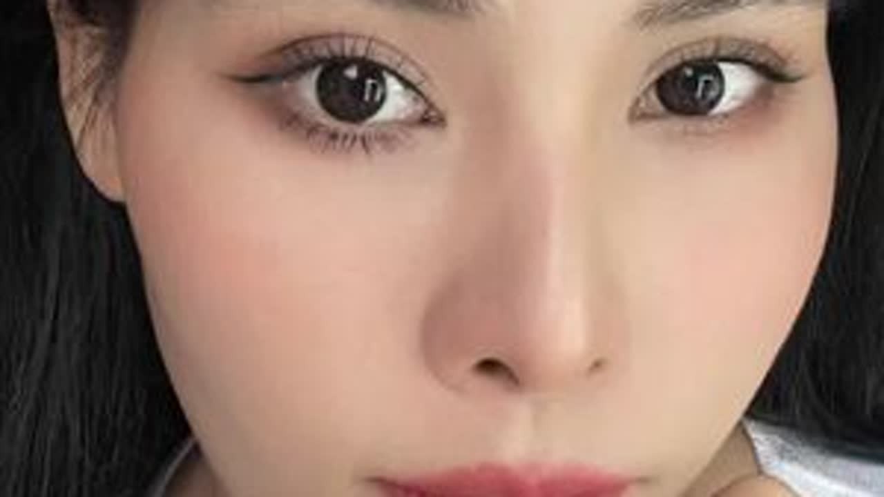 说下睫毛是眼睛放大精髓一点不为过吧？！#假睫毛 #眼妆 #化妆分享