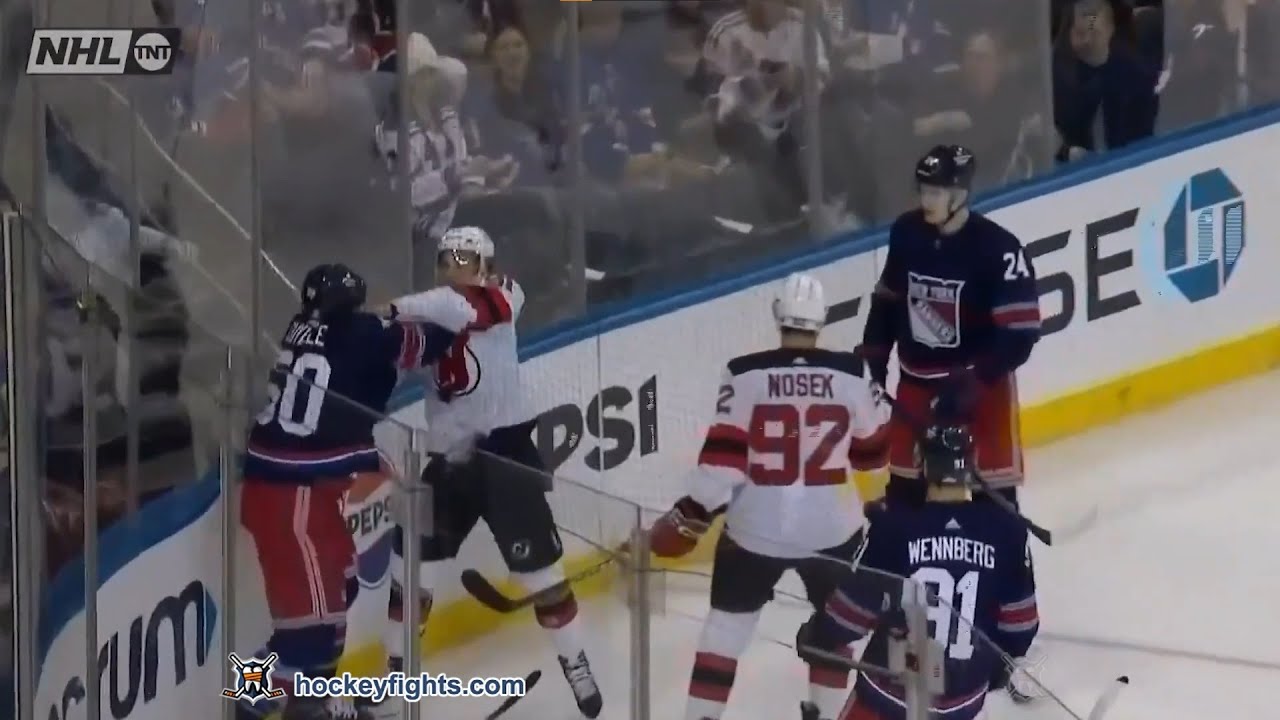 Dawson Mercer vs Will Cuylle Apr 03, 2024