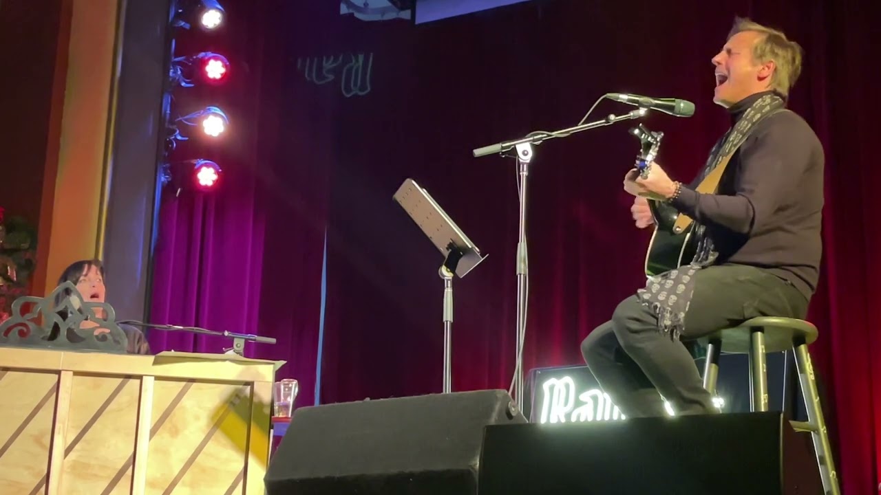 Raine Maida & Chantal Kreviazuk - Montreal | Aeolian Hall, London Ontario - 12/13/2022