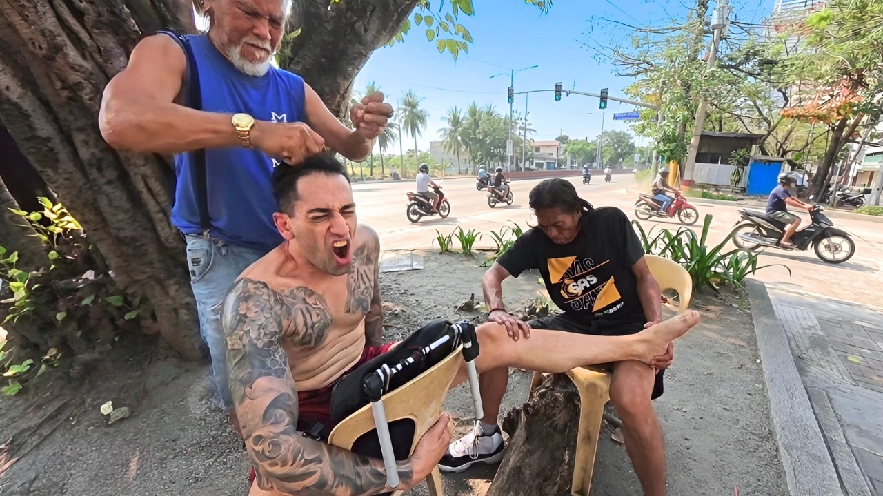 HARDCORE 4 Hands Massage Made Me Beg For Mercy