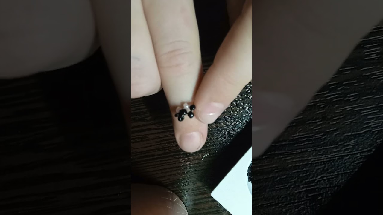 кошачья лапка из бисера 1 часть.beaded cat paw 1 part