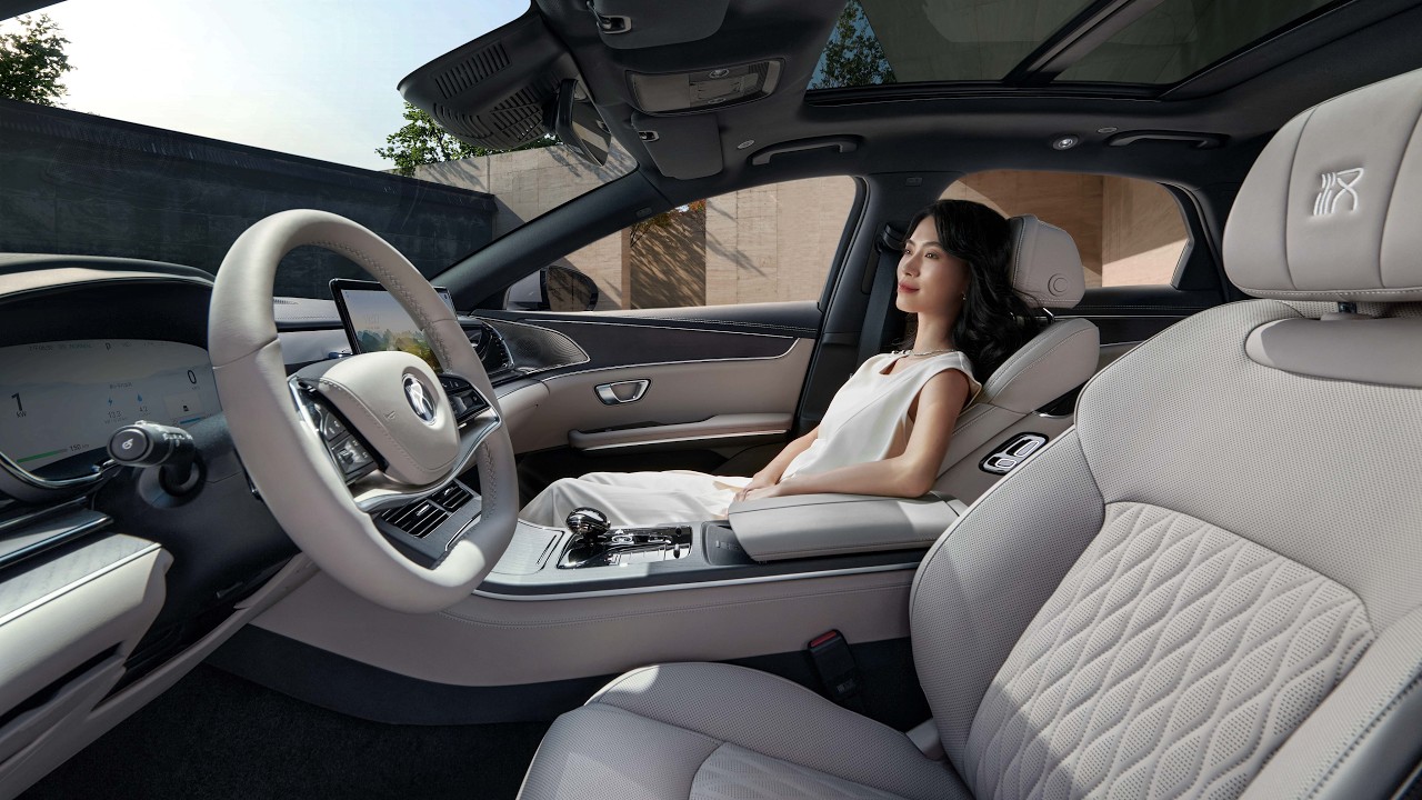 Новый BYD Han 2025: 1350 км на одном баке! CarForLife