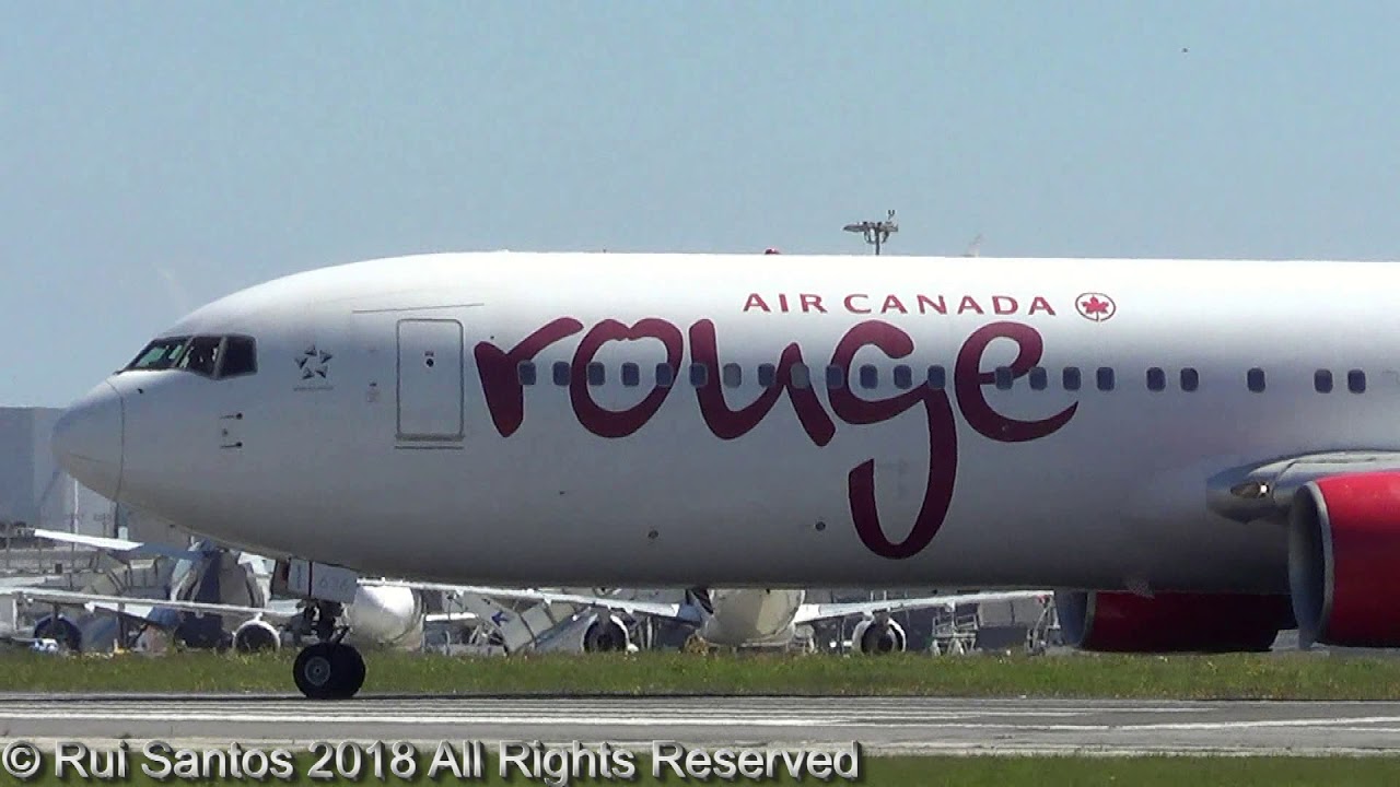 Air Canada Rouge Boeing 767-333ER(W) C-FMXC (cn 25588-606)