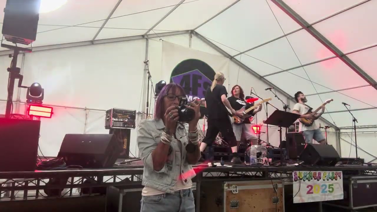 On The Roxx - Rockstar (Poison Cover)