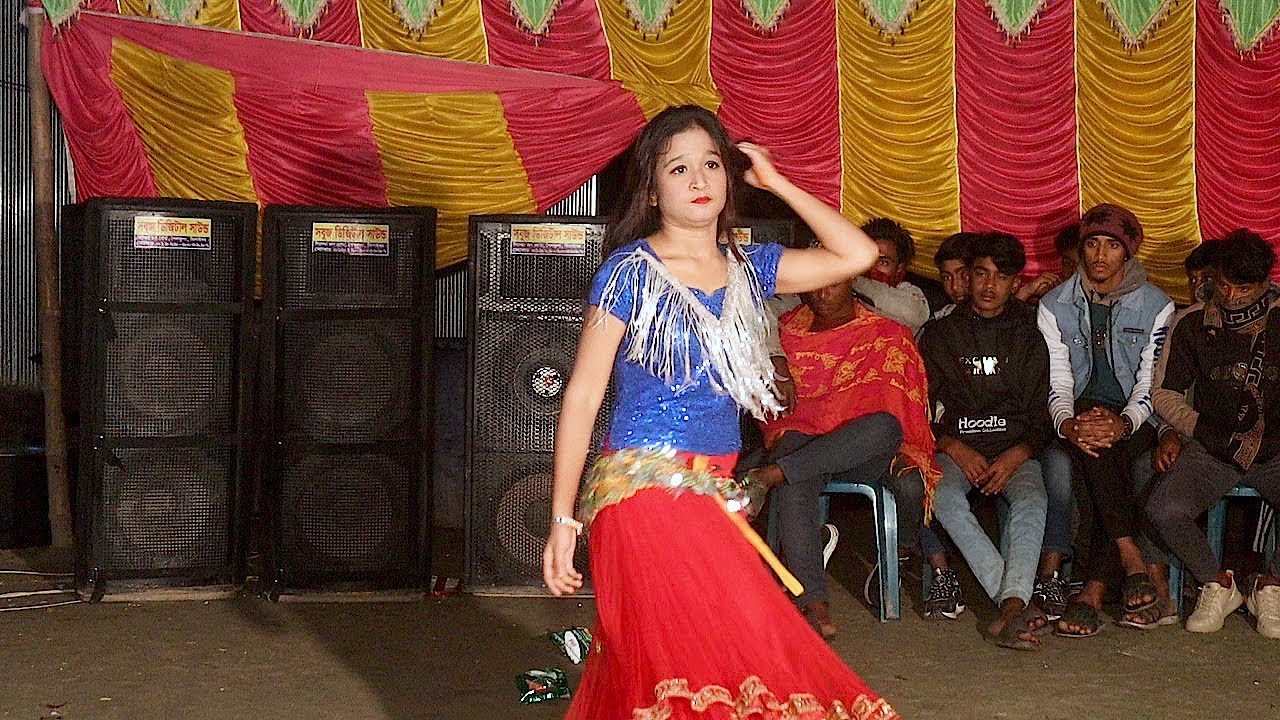 বিয়ে বাড়ির অসাধারন নাচ/আমার ঘুম ভাঙাইয়া গেলো গো/Amar Ghum Vangaiya gelo go/Bangla Dance/Payel dance